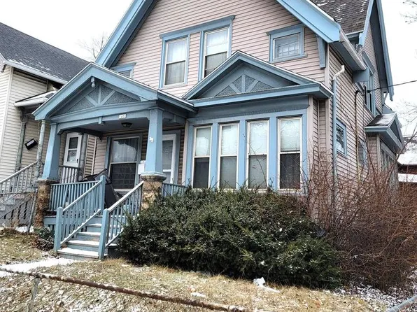 1400 W Greenfield AVENUE, Milwaukee, WI 53204