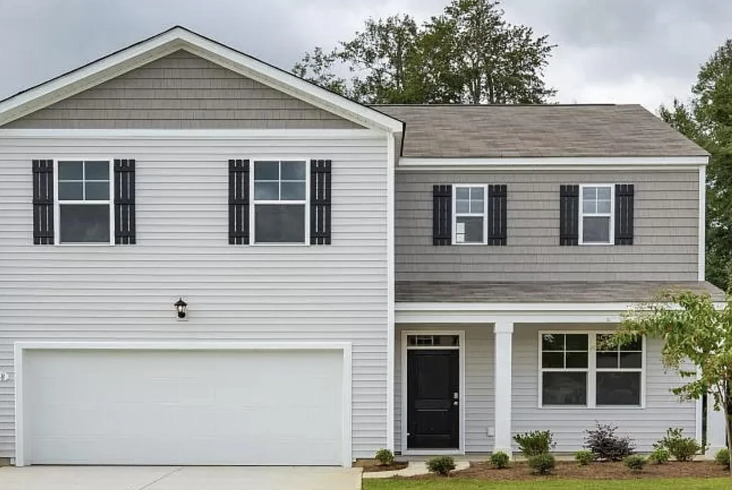 4 bed, 2.5 bath, 2338 sqft, $2,700 — Photo 1
