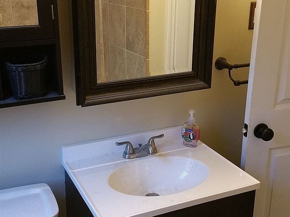 Abington - Bathroom 1