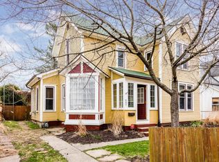 537 Columbus Ave, Benton Harbor, MI 49022