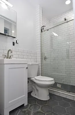 Rented by Compass | media 9