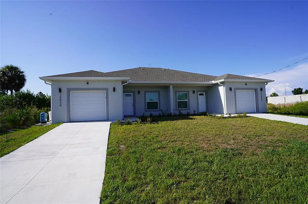 3 bed, 2.0 bath, 1200 sqft, $1,650 — Photo 1