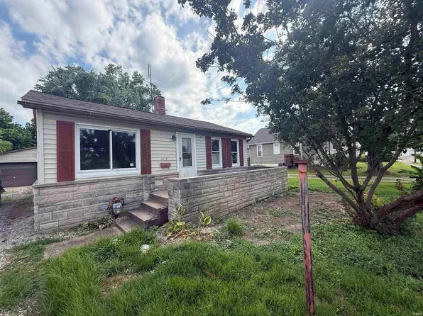 3410 Hartmetz Ave, Evansville, IN 47712