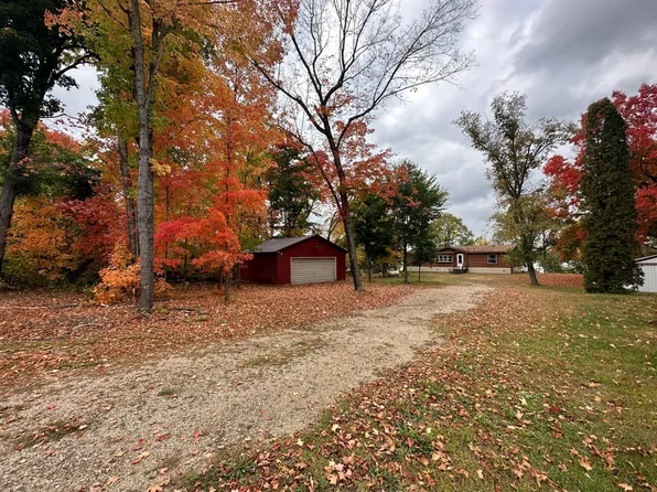 12223 Alcott Dr, Sauk Centre, MN 56378