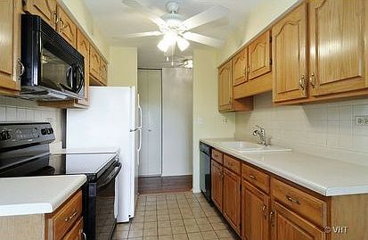 3rd image of 35 S Baybrook Dr Unit 314
