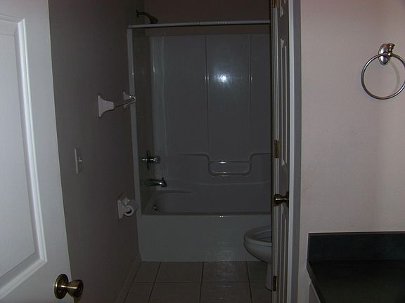 Unit Photo