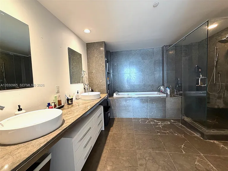 475 Brickell Ave — Photo 12