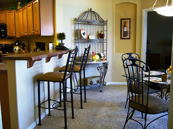 Inviting Breakfast and Bar Area