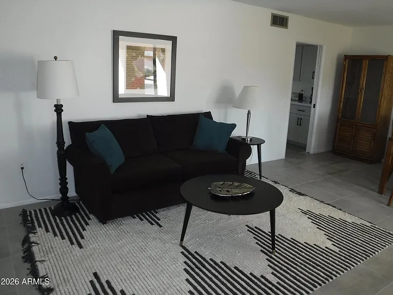 12930 W Seville Dr — Photo 10