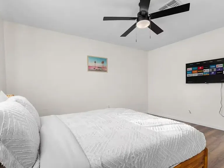 7607 Lucerne Vista Ave — Photo 5