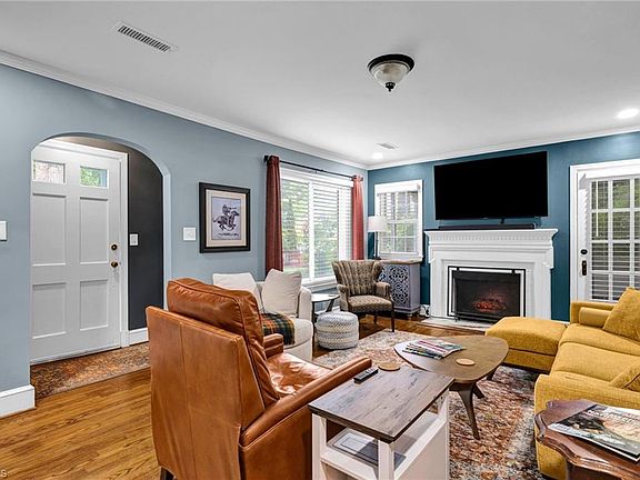 3rd image of 712 Cannon Rd