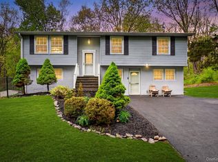 79 Wendy Drive, Poughquag, NY 12570