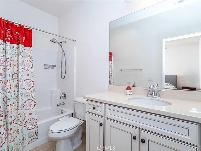 28629 Farrier Dr — Photo 23