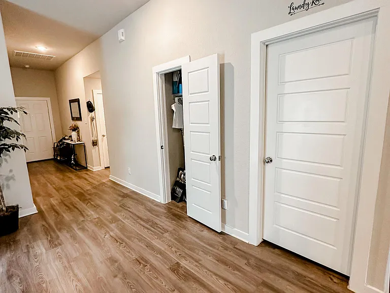 6818 Emerald Valley — Photo 13
