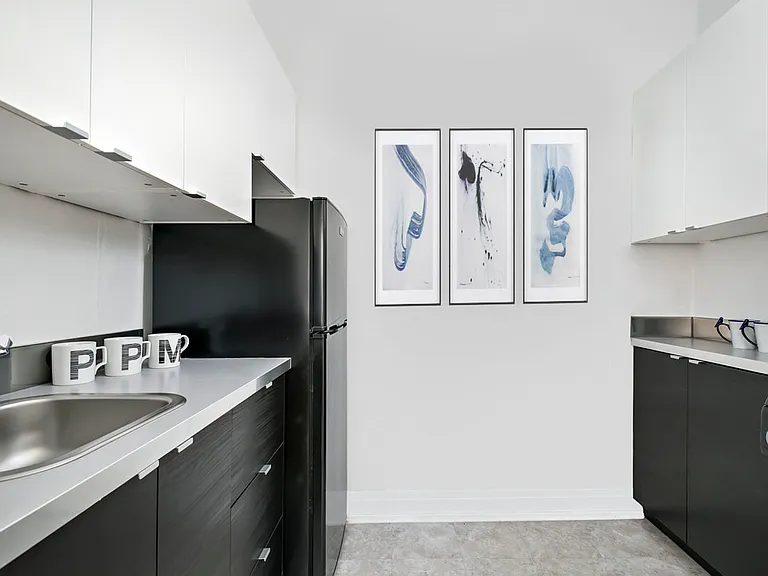 634 W. Cornelia — Photo 7