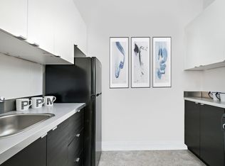 634 W. Cornelia, Chicago, IL 60657