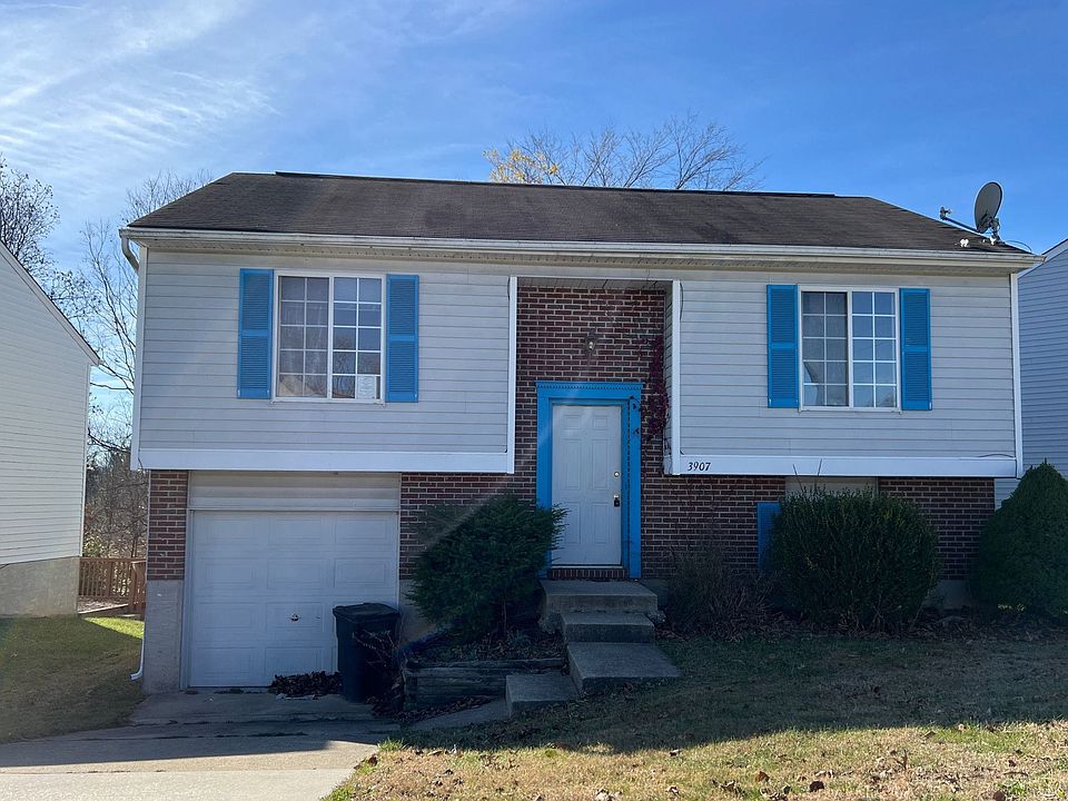 1st image of 3907 Woodchase Dr