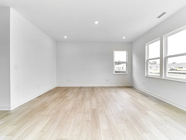 8603 Georgina St — Photo 16