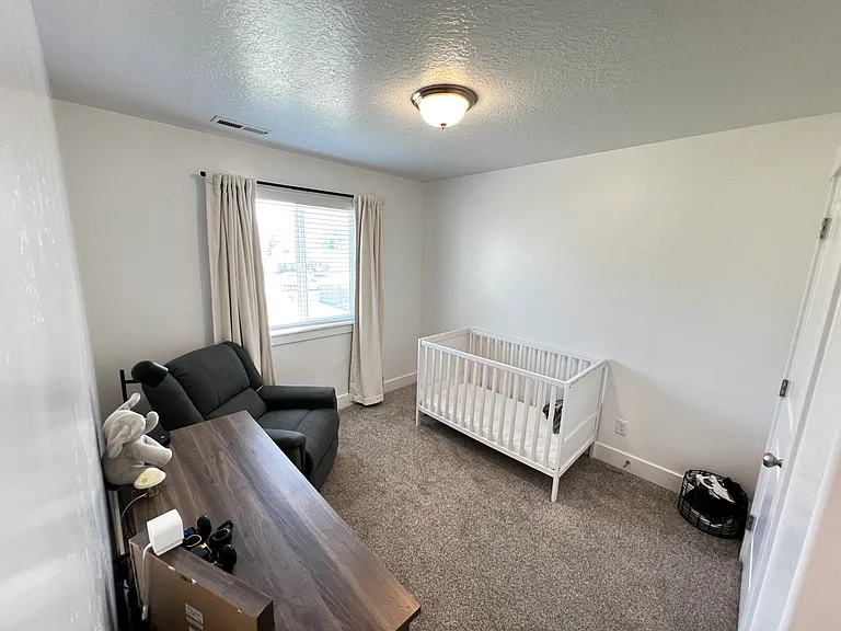 3186 E 1350 S — Photo 13