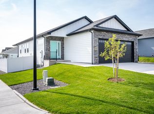 3500 Blue Feather Trl, Cheyenne, WY 82001