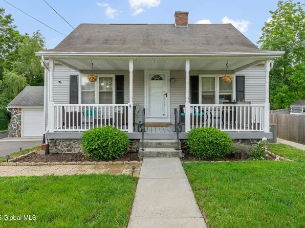 4 Arts Street, Troy, NY 12180