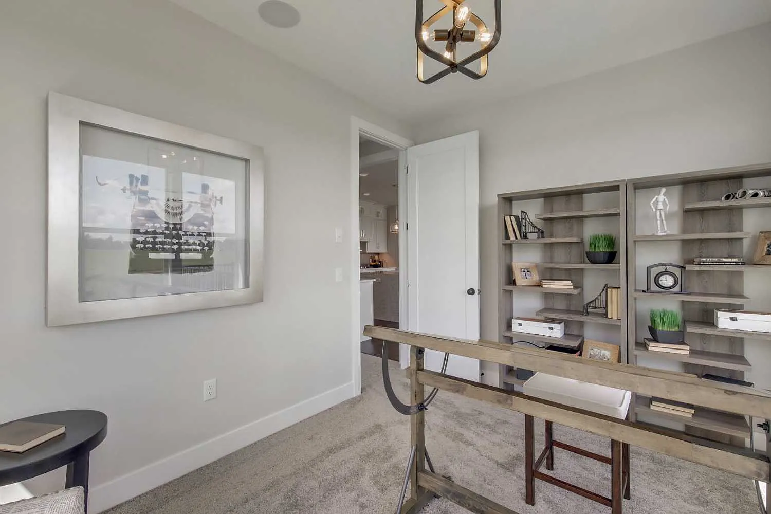 4 bed, 3851 sqft, $5,500 — Photo 4