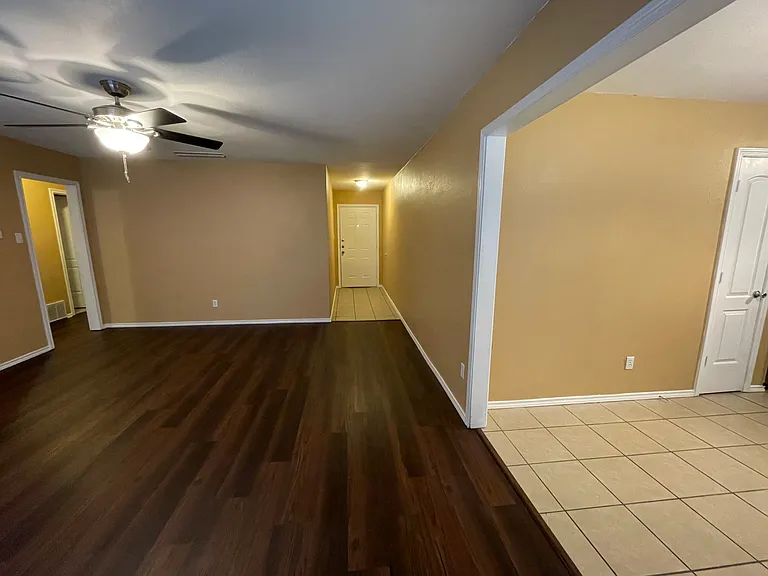 608 Coolwood Ln — Photo 4