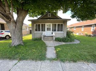 116 W 1st St, Spring Valley, IL 61362