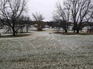 1742 Lake Summerset Rd, Davis, IL 61019