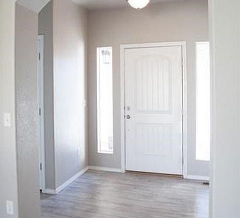 Entry way