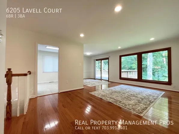 6205 Lavell Ct, Springfield, VA 22152