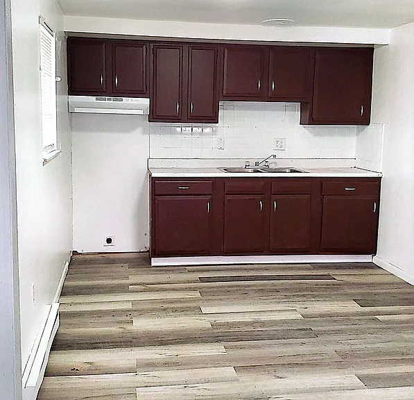 248 Forest St #250 — Photo 2