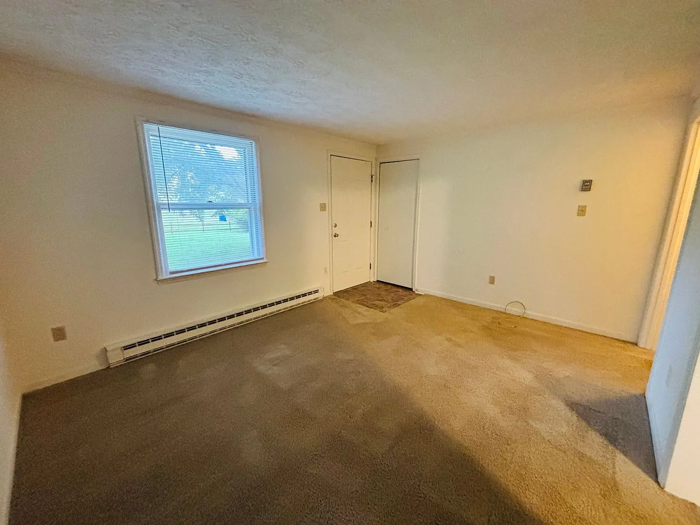 2 Bedroom 1 bath Duplex — Photo 4