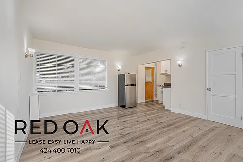 1915 Santa Ynez St #1/4 Photo 1
