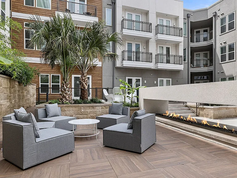 The Mercury Courtyard B