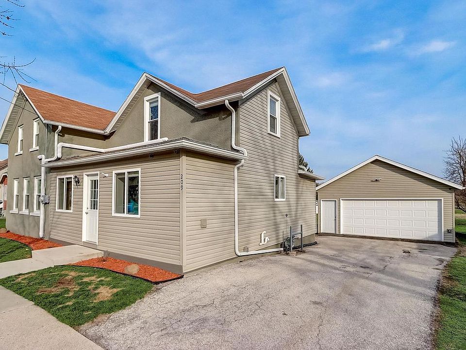 209 Lincoln Avenue, Reeseville, WI 53579 Zillow