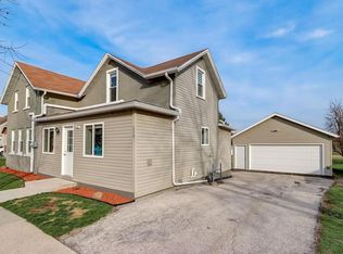 209 Lincoln Ave, Reeseville, WI 53579