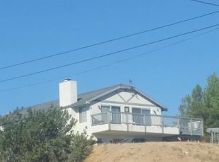 17110 Mission St, Hesperia, CA 92345