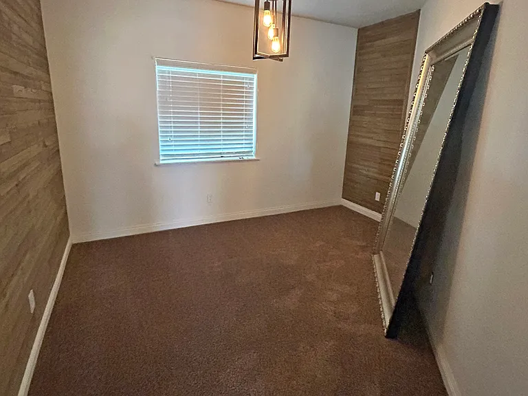 7146 Amanda Way — Photo 10
