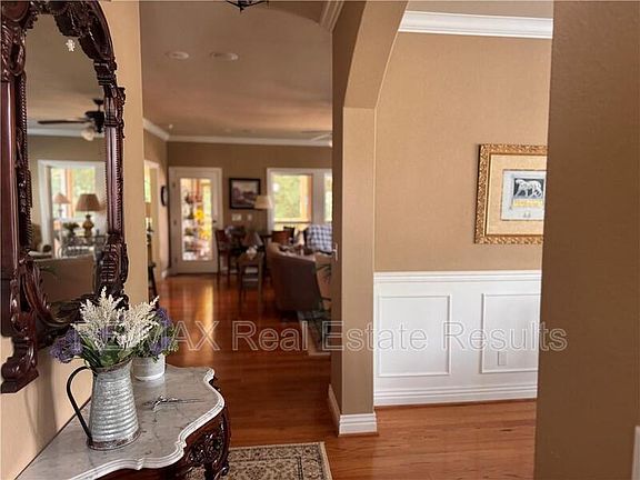 5th image of 13 Parkridge Dr