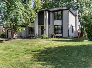 258 Antoinette Dr, Rochester Hills, MI 48309