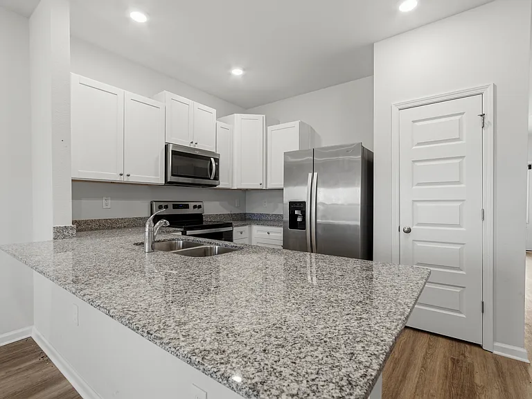 17490 Jakes Dr — Photo 8