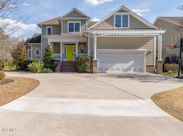 2203 Hidden Harbor Drive, New Bern, NC 28562