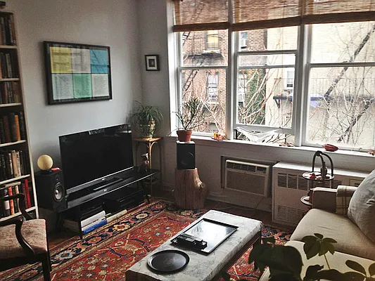 Rented by Bond New York | media 22