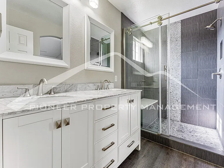 2649 Fernwood Pl — Photo 10