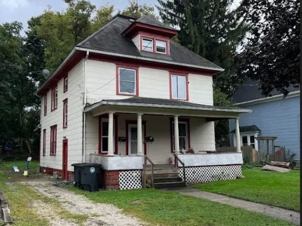 748 Hazel St, Akron, OH 44305