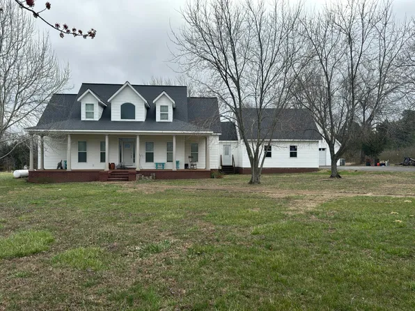655 County Line Rd, Locust Grove, AR 72550