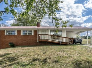 1370 Hoover Rd, Greeneville, TN 37745