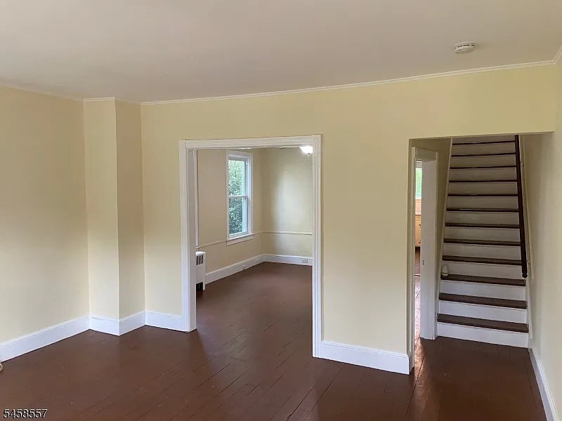 3 bed, 1.0 bath, $2,600 — Photo 4