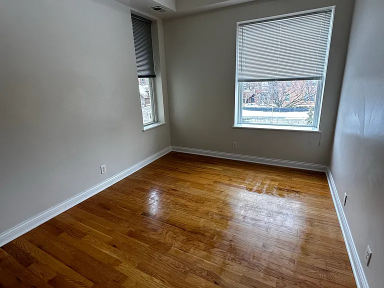 1651 White St #3 — Photo 9